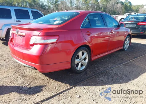 2010 Toyota Camry Se V6 z USA, uszkodzony, nr VIN 4T1BK3EK0AU598403